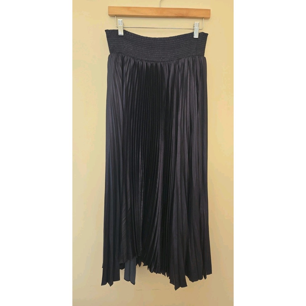 Elie Tahari Deep Navy Blue Pleated Midi Skirt Asymmetrical Hem Size Large EUC